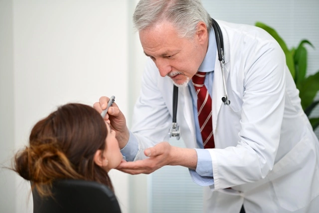 Офтальмолог (окулист) на дом